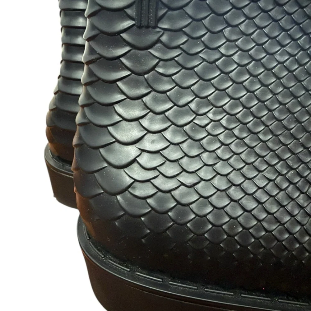 Melissa x Baja East Black Python Textured Men's Shoes - Picture 4 of 8